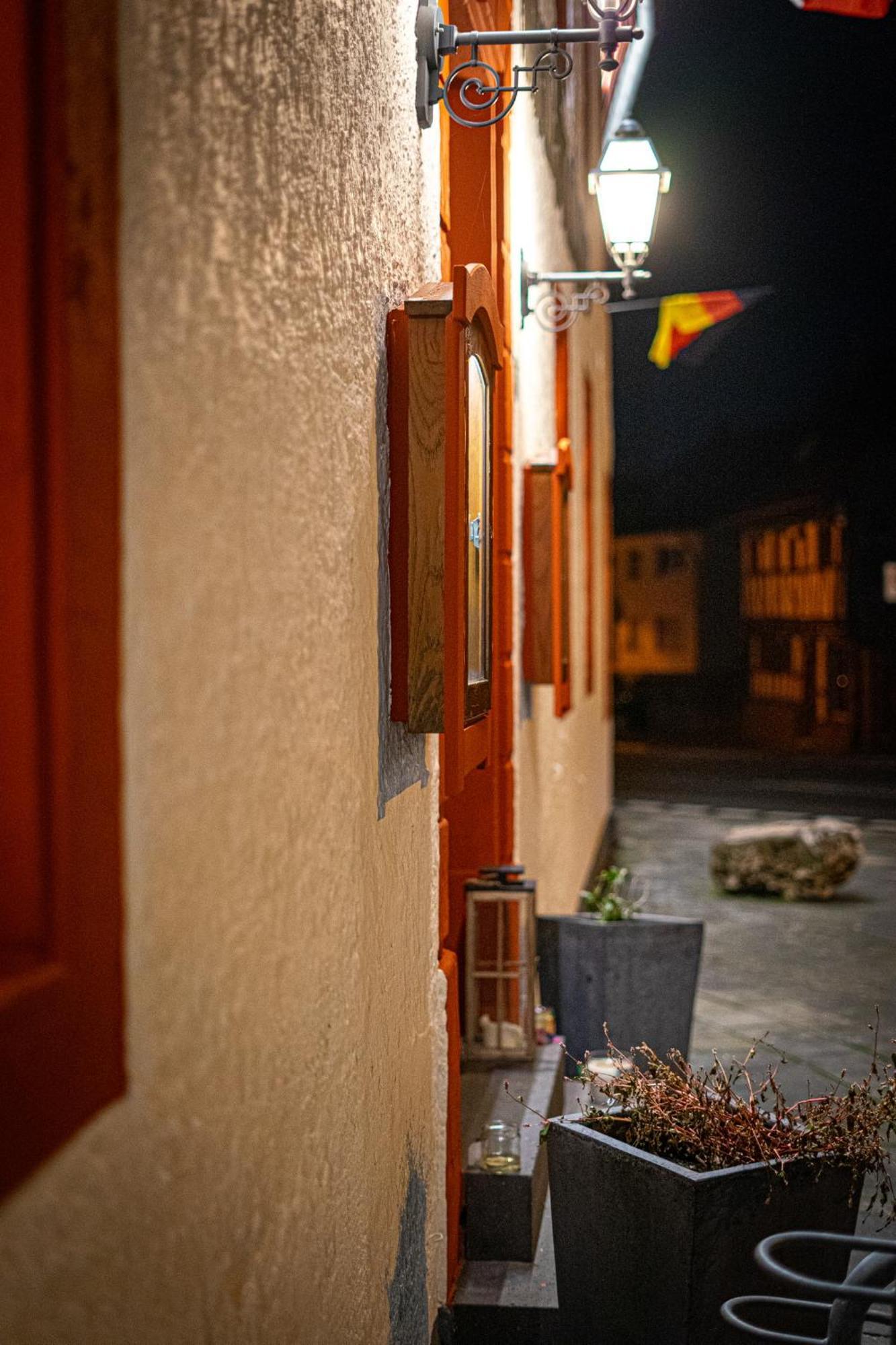 Gasthaus Zum Alten Brauhaus ออยส์เคียร์เชิน ภายนอก รูปภาพ
